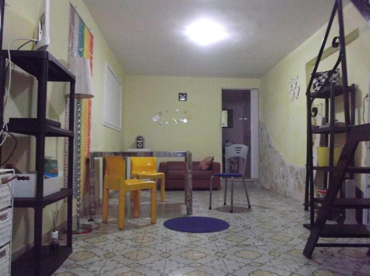 Вилла Monolocale Fronte Strada Napoli Centro Storico Экстерьер фото